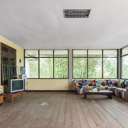 Oyo 1852 Intan Bromo Homestay Пасуруан Экстерьер фото